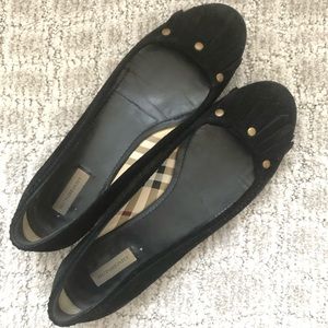 Suede Burberry flats